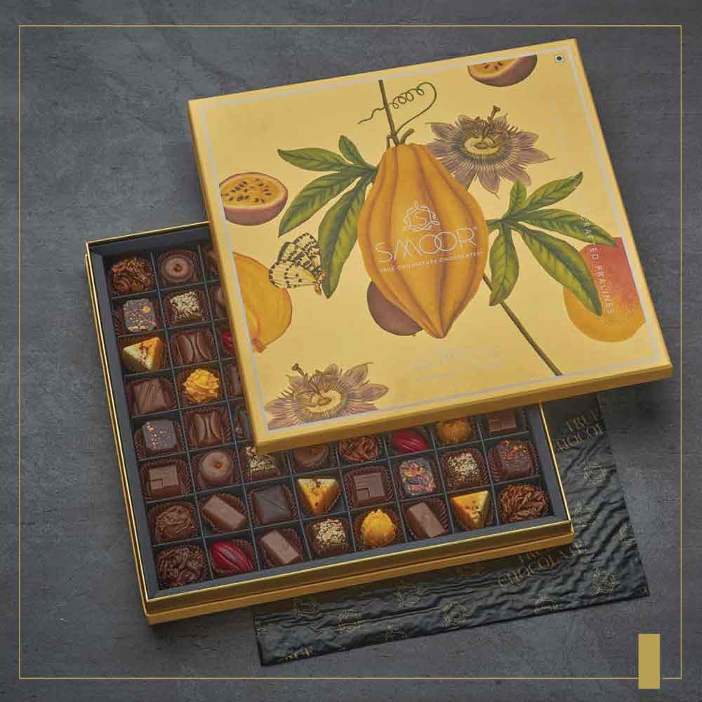 SMOOR CHOCOLATES -  LUXURY CHOCOLATES BOX Of 64