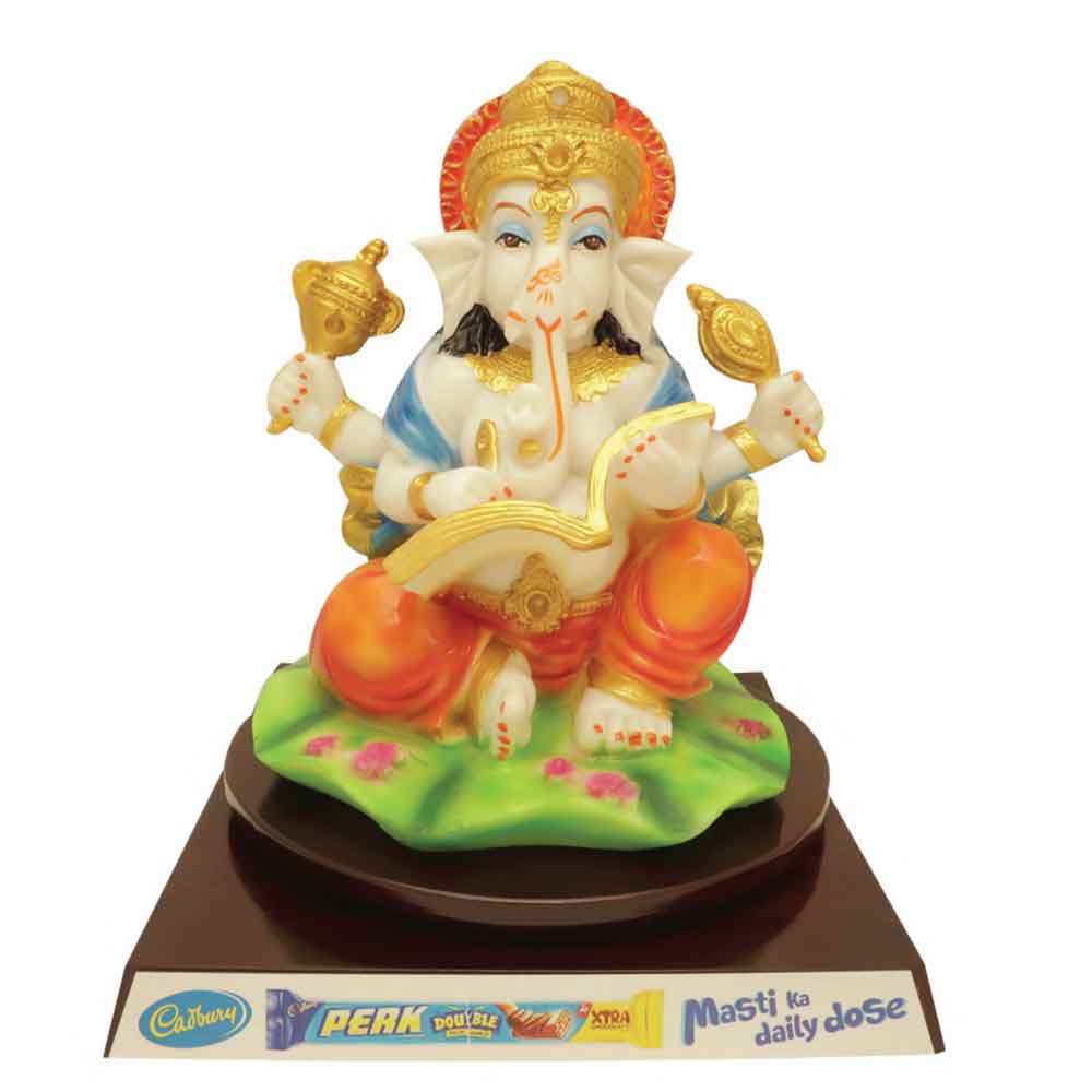 FTG 7 - Lord Ganesh Statue in a Reading Mood
