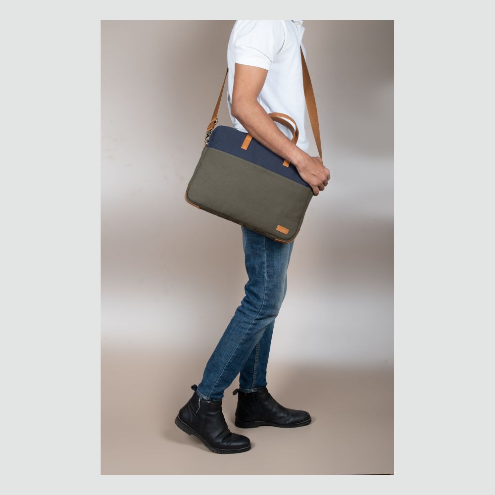 Oblique Designs - Oliver - Laptop Bag - Khaki/Navy, Olive/Navy