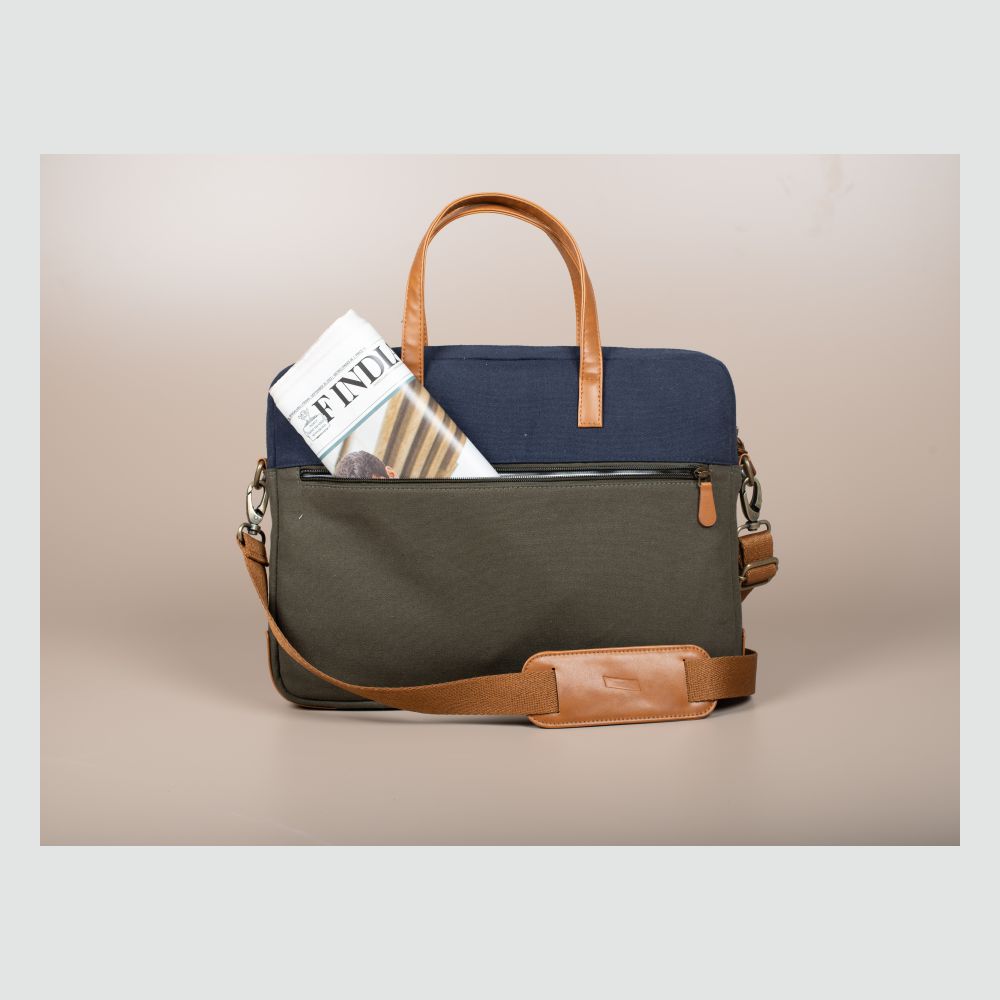 Oblique Designs - Oliver - Laptop Bag - Khaki/Navy, Olive/Navy